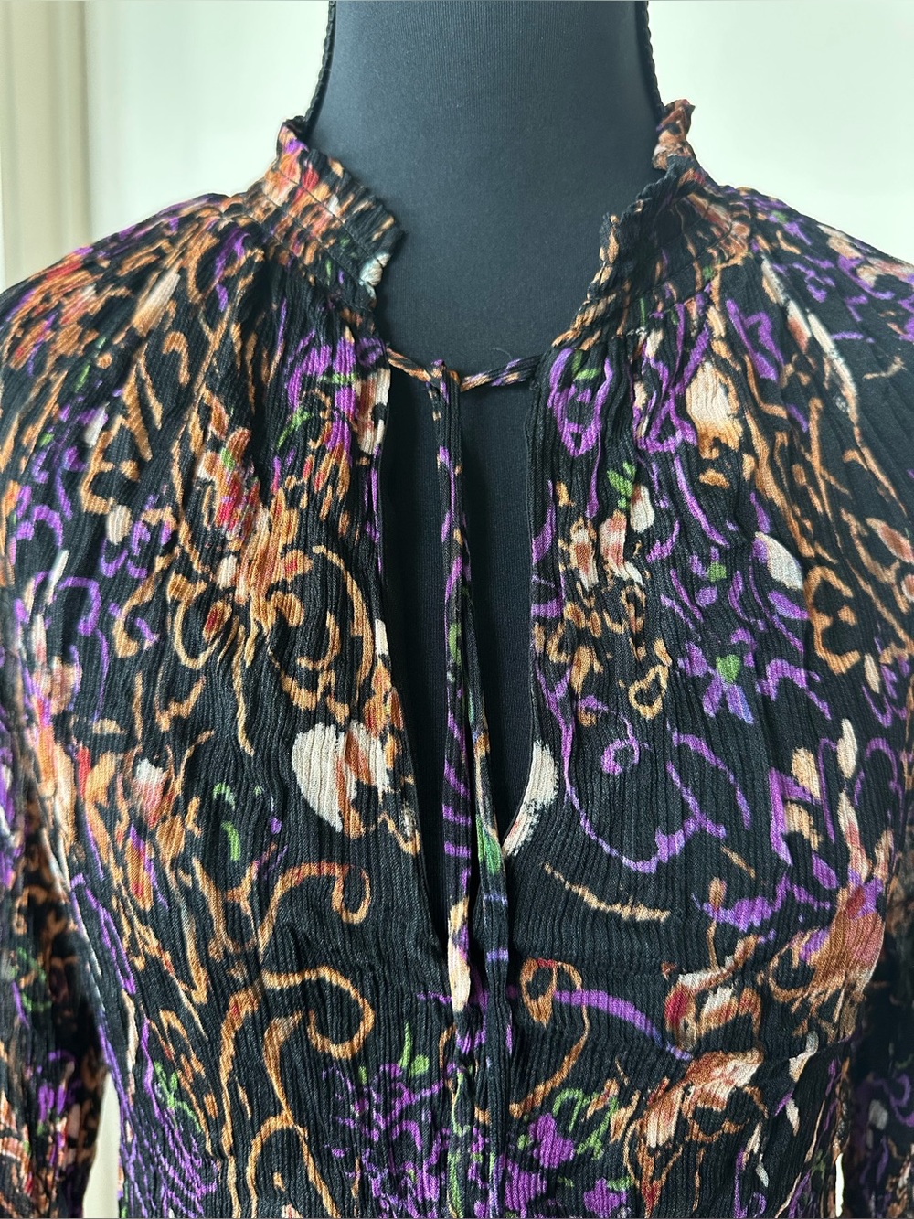 Ramy Brook Long Sleeved Black and Purple Blouse with Sheer Sleeves. Size XS - Picture 7 of 16